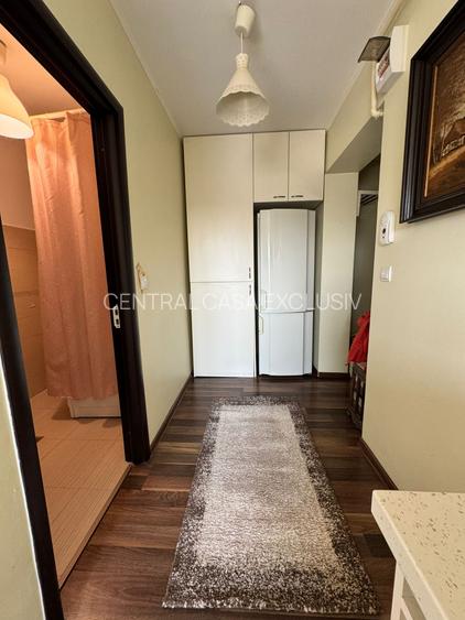 Alexandru Statia Minerva, 2 camere open space, 400euro/luna - 7