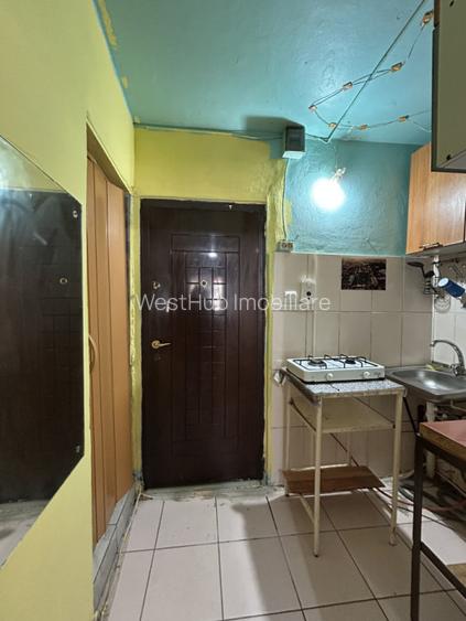 Garsoniera practica, 20mp etaj 4, zona Buziasului - 5