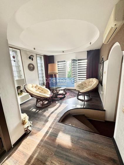 Casă de vânzare pe strada Tudor Vladimirescu - 10