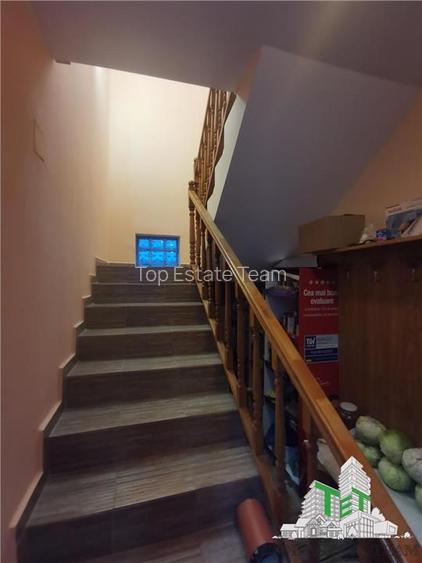 Vila 5 camere regie proprie cu gradina/garaj in Bacu (Joita) - 12