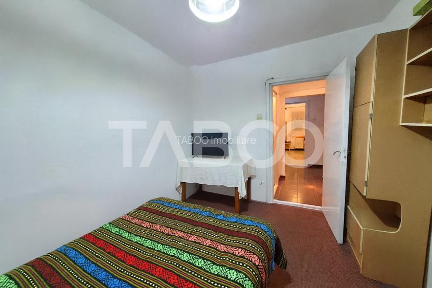 Apartament etaj 1 de vanzare 3 camere 2 bai balcon pivnita Cisnadie - 3