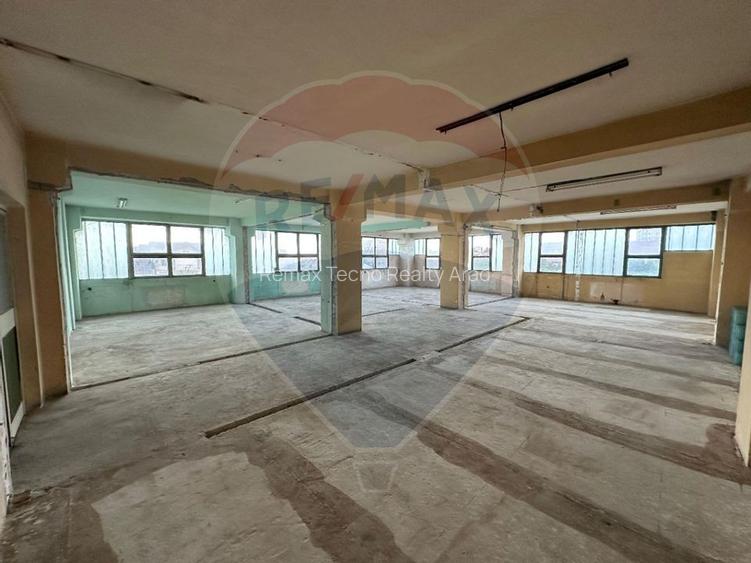 Spatiu de birouri- Imobil Multifunctional in Arad P +6 - 12