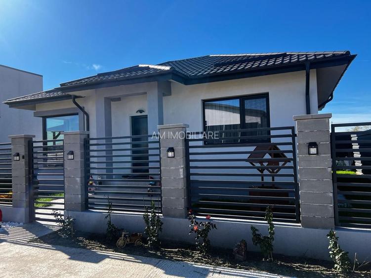 CASA INDIVIDUALA CLINCENI, 3 CAMERE, NOU, TEREN 275MP, COMISION 0% - 3