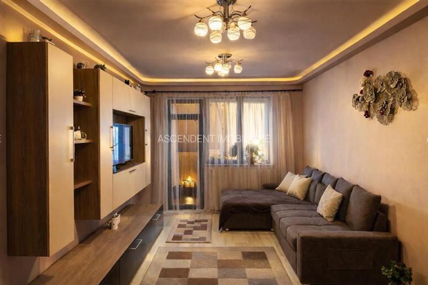 Tur 3D! Rezidenta eleganta,terasa,parcare,spatiu auxiliar,Isaran,Tractorul,Braso - 2