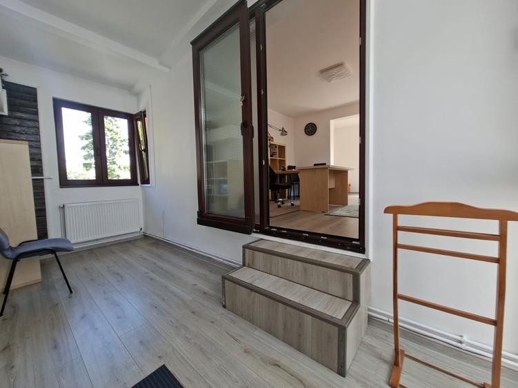 Apartament la casă, pe două niveluri – Zona Blumana, Str. Grădinarilor