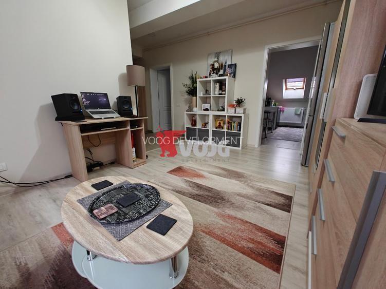 Apartament  2 camere-49 mp-mansarda, etaj 2 + loc parcare - 7