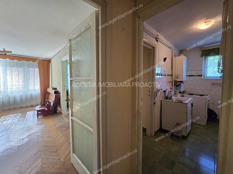 Apartament cu 2 camere, etaj 3, zona Centru / Faleză - 5