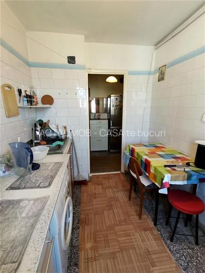 Kaufland Alexandriei, apartament 3 camere decomandat - 11