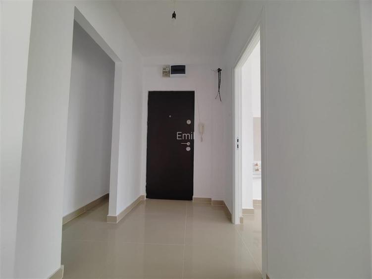 Apartament 2 camere etaj 2/4 - Metrou 1 Decembrie - Titan - 5