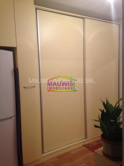 Închiriere Garsonieră Mare Decomandată – Str. Foișorului ( - 3