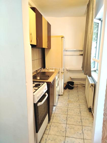 Garsoniera 24mp bloc de apartamente zona Arhivele Statului 35000eur neg - 10