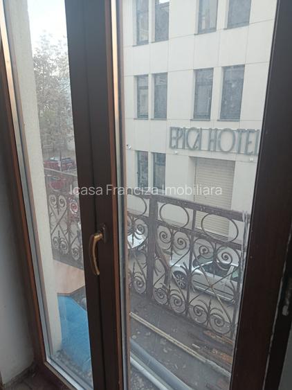 VILĂ DE VÂNZARE – ZONA UNIVERSITATE / CENTRU VECHI / KM 0 - 9