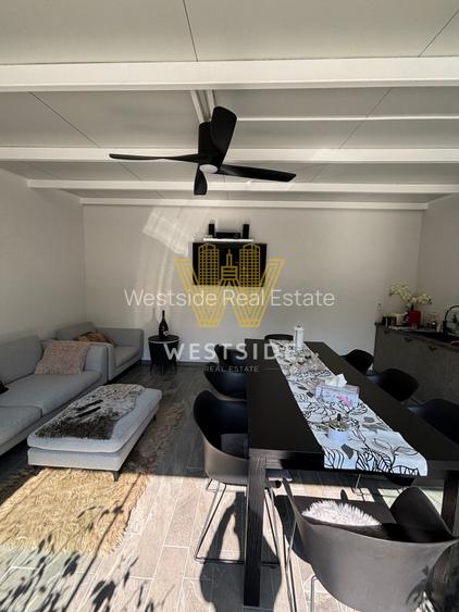 Vila impresionanta de vanzare, zona Lunei - 44