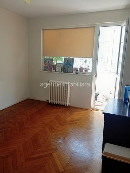 City parc mall -4camere 89 mp etaj 1 - 14