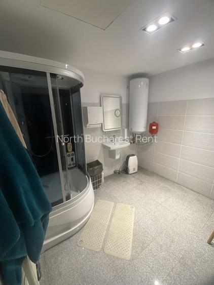 Birouri de închiriat | 452 mp | Zona Universitate - 7