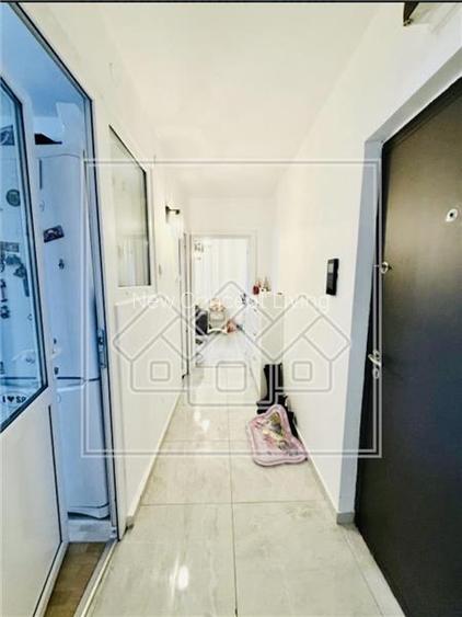 Apartament de vanzare in Sibiu - 50 mp  + balcon - Vasile Aaron - 8