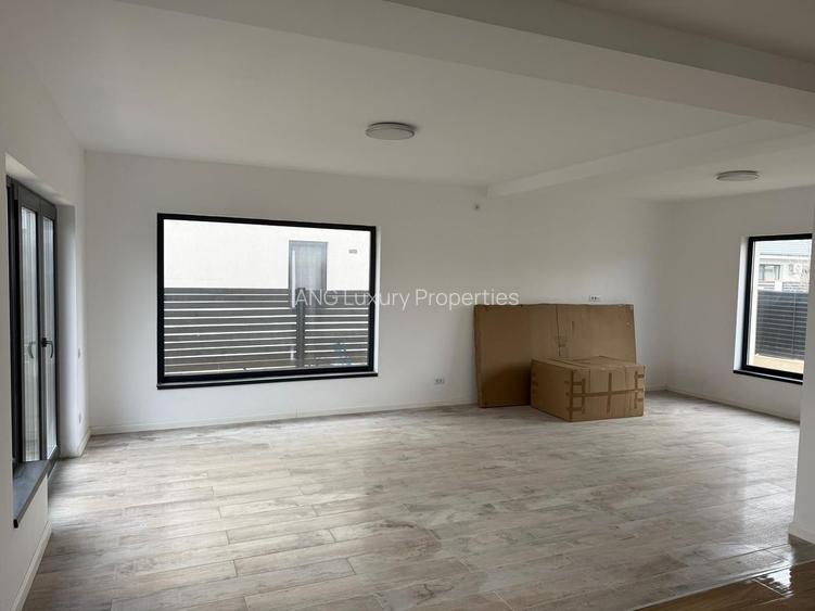 Vila  3 camere cu gradina Tunari - 2