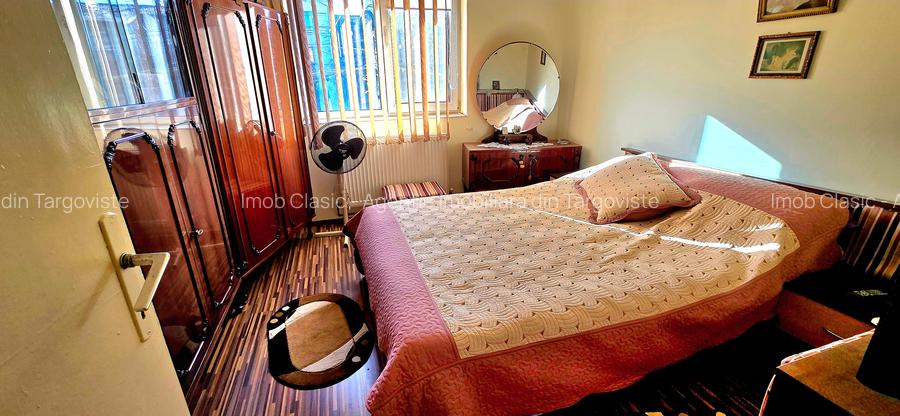 Targoviste. Bdul Regele Carol I,  ETAJ 1, vanzare apartament 3camere - 2
