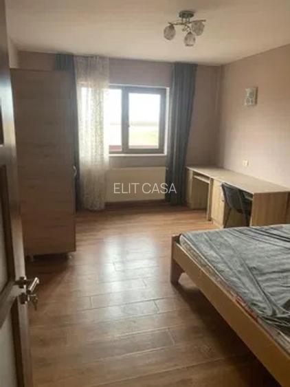 Casa tip Duplex curte privata, 4 camere, 3 BAI, LOC PARCARE, zona  Tatarasi - 5