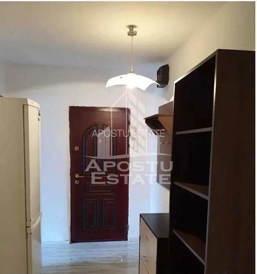 Apartament cu o camera, etaj 1, decomandat, zona Sagului - 5