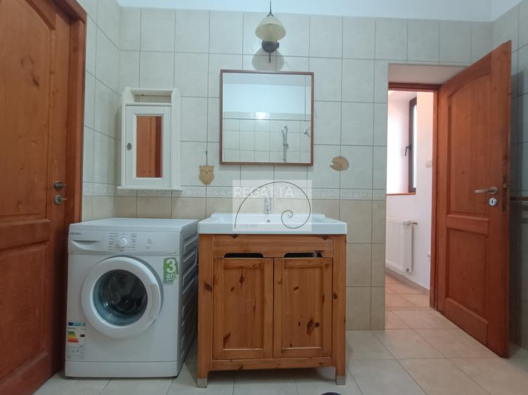 Duplex in villa - etaj plus mansarda - Foisorul de foc - 18