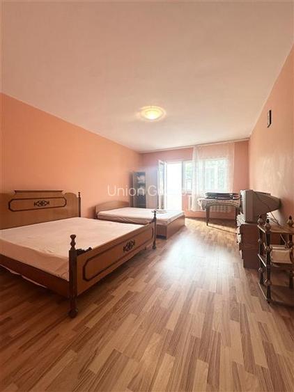 Casa din Caramida S+P+1E, 10 camere, Faleza Nord - 22