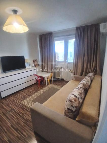 2 camere Lacul Tei decomandat, renovat, reabilitat - 2