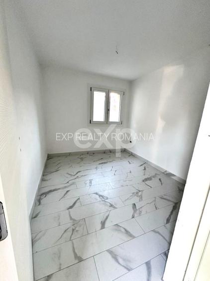 Apartament cu 2 camere ,Micro 8 ,Aleea Grivita - 3