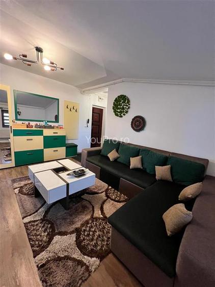 Decomandat 3 camere Zona Soarelui Mansarda/mobilat si utilat - 3