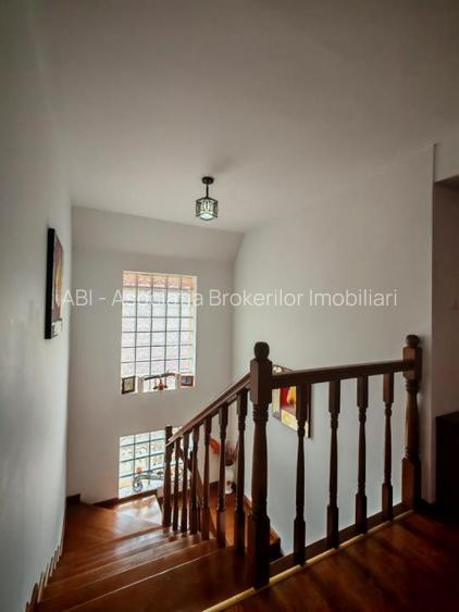 Busteni Kalinderu Vila 5 dormitoare supr 250mp - 27