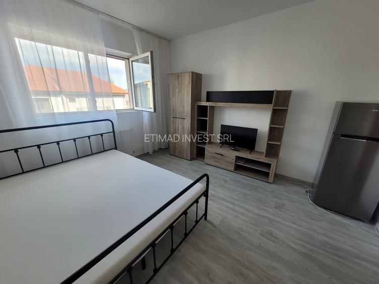 GARSONIERA MOBILATĂ- ETAJ 1 - TERMEN LUNG -CET -EGRETEI-1350 RON - 10
