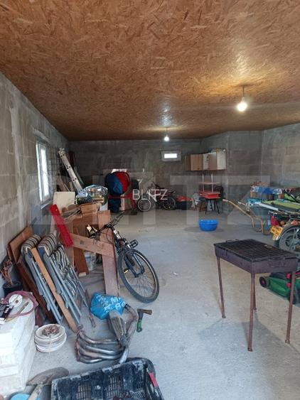 Casa renovata complet 4 camere , Living Open space , plus casa la rosu in spate - 14