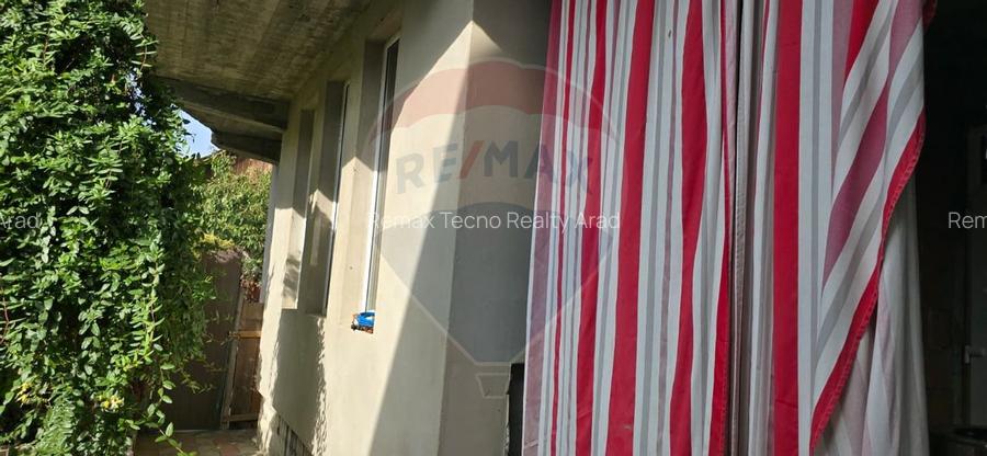 Casă la gri P+M cu anexă – oportunitate unică în Chișineu-Criș! - 16