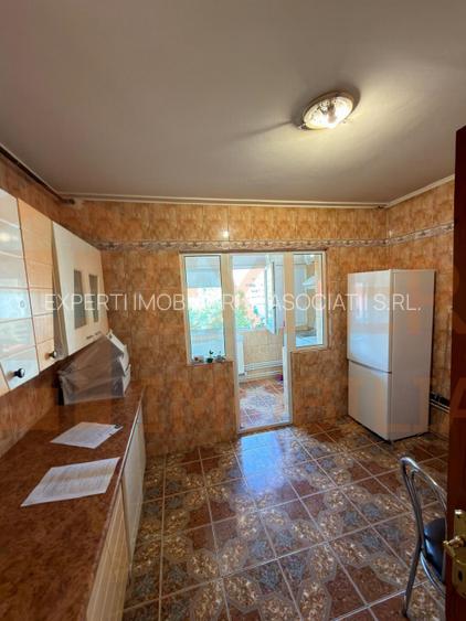 Apartament 3 camere, decomanda tîn zona Casa de Cultură - 12