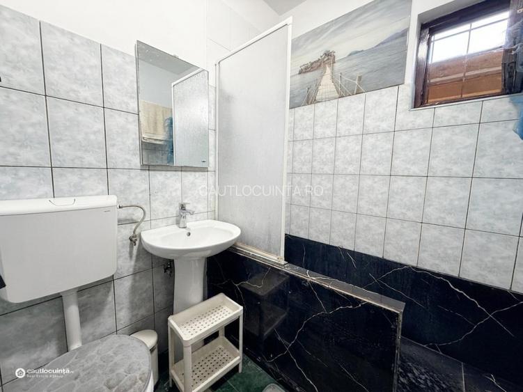 Casa 4 camere | BALOTESTI | zona liniștită | 100m pana la lac | - 13