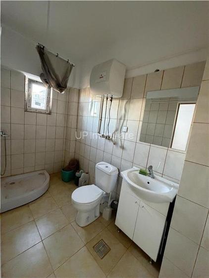 GARSONIERA DE INCHIRIAT |BEIUS - 3