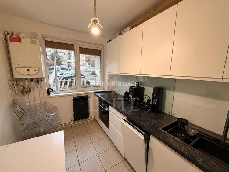 Apartament 2 camere în zona P-TA 14 IULIE - 3