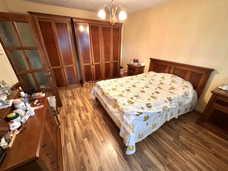 Vanzare Apartament 4 camere modificat in 3 CETATE M-uri vedere Parc 2 bai 2 balc - 8