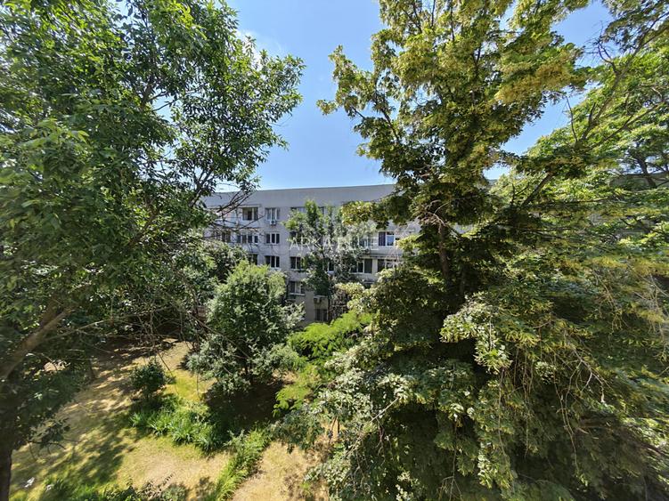 Apartament 2 camere Titan – strada Prevederii, lângă metrou , de renovat - 19