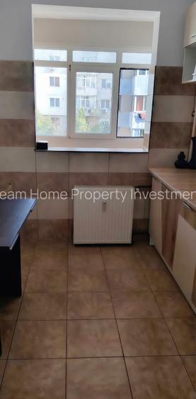 Apartament 3 camere de vânzare – Titan, zona Prevederii