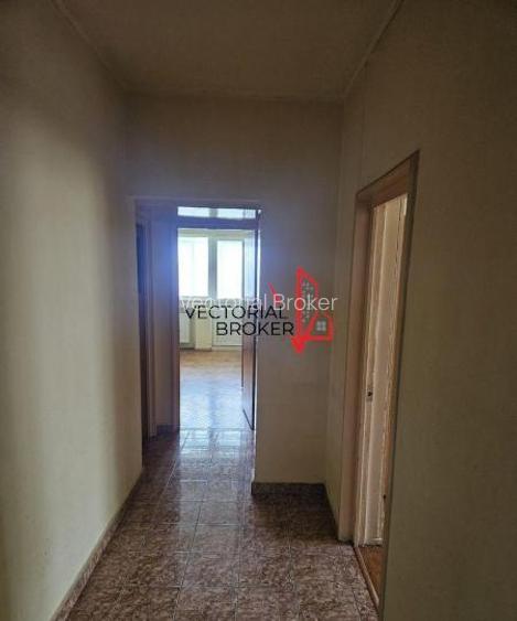 3 camere - 2 bai, 2 balcoane, centrala termica si boxa - Bd Ferdinand Parcul Ozo - 8