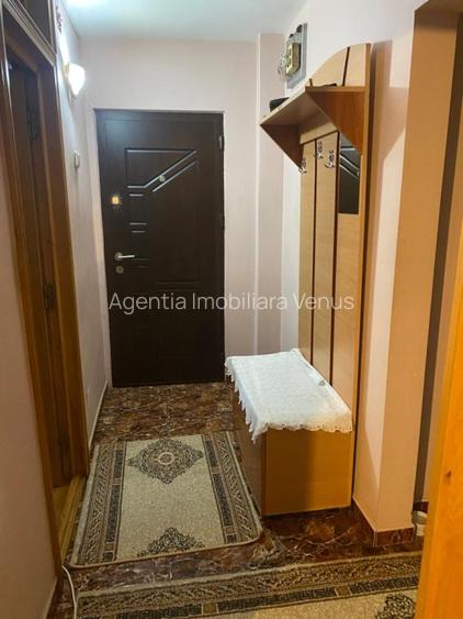 Apartament 3 camere zona Scolii 8 - 6