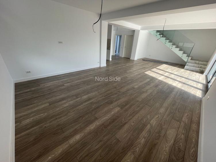 Vila de LUX Tunari Liddl curte MARE 0% Comision - 3