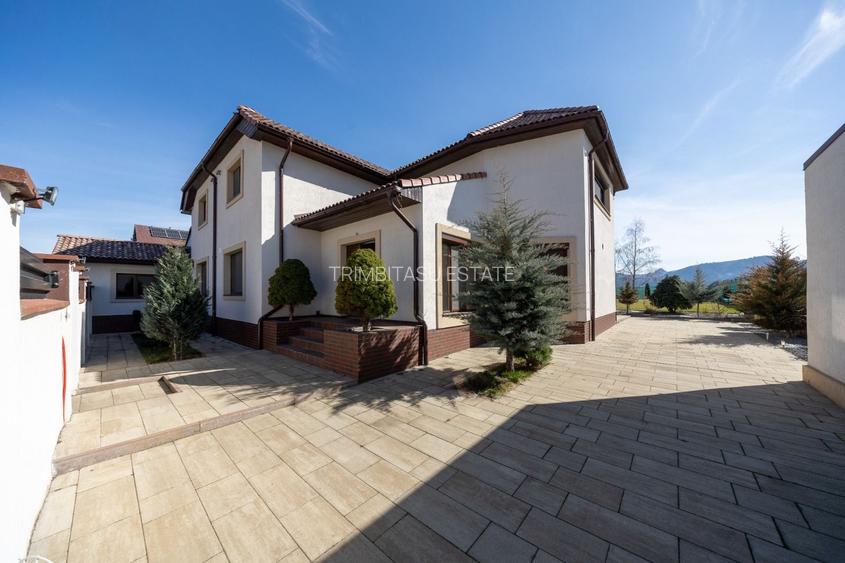 Casa 6 dormitoare+4 bai -1500 mp teren-Sacele - 32