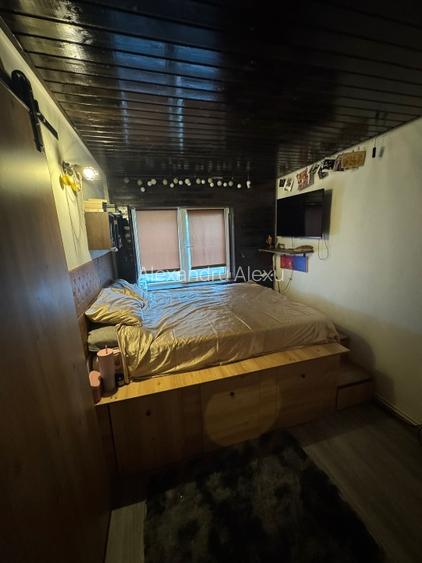 Vând apartament 35mp2 61000€  - 3