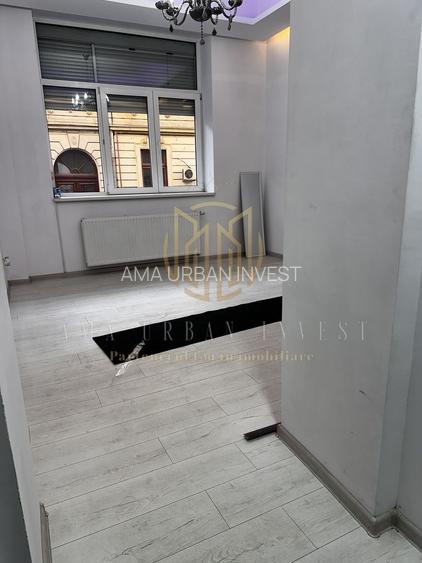 Unirii Piața Sfânta vineri Paleologu 15 - 9