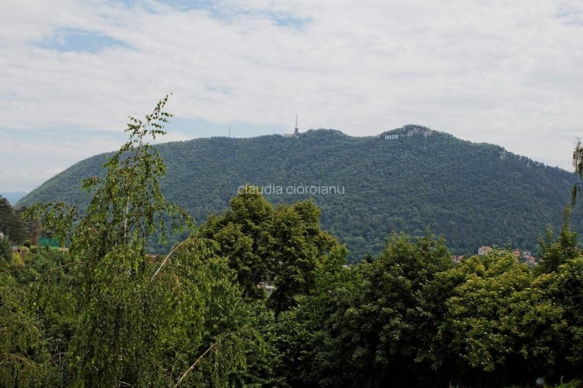  Pensiune Activă & Vilă  Versatilă pe Drumul Poienii – Vedere P - 15
