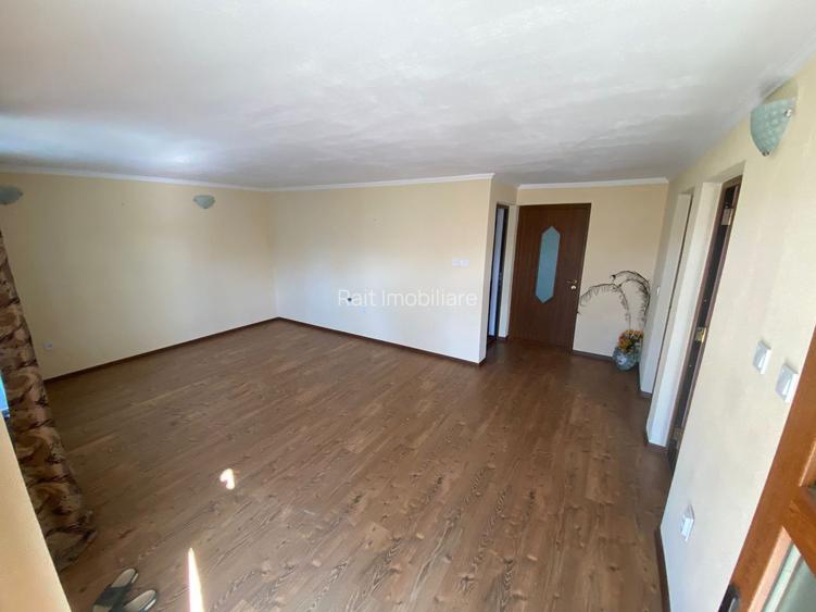 Casa de Vanzare Tigveni Arges - 16