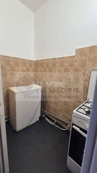 GARSONIERA  LIBERA  ETAJ 2 DIN 3  BAZA 3 - 14