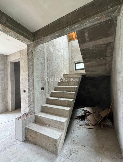 Vand casa moderna la gri - spatiu generos, materiale premium - 6